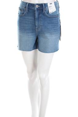Γυναικεία τζιν σορτσάκια DKNY Jeans1 - Contourshop.gr Γυναικεία τζιν σορτσάκια DKNY Jeans1