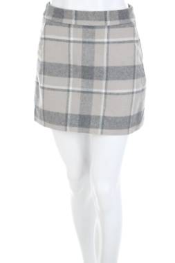 Пола Only Essential1