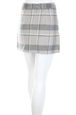 Пола Only Essential2