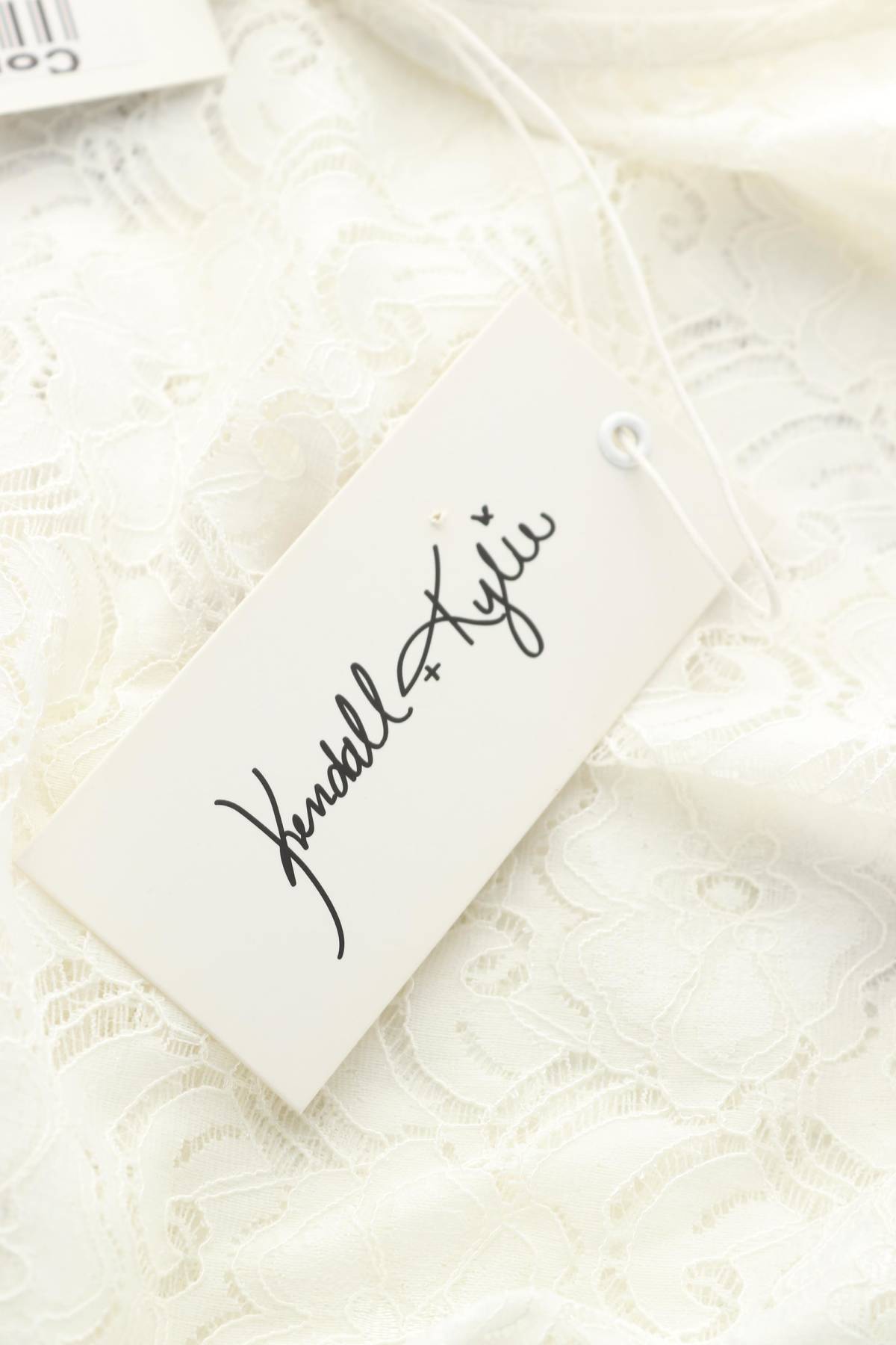 Γυναικεία μπλούζα Kendall + Kylie3 - Contourshop.gr Γυναικεία μπλούζα Kendall + Kylie3