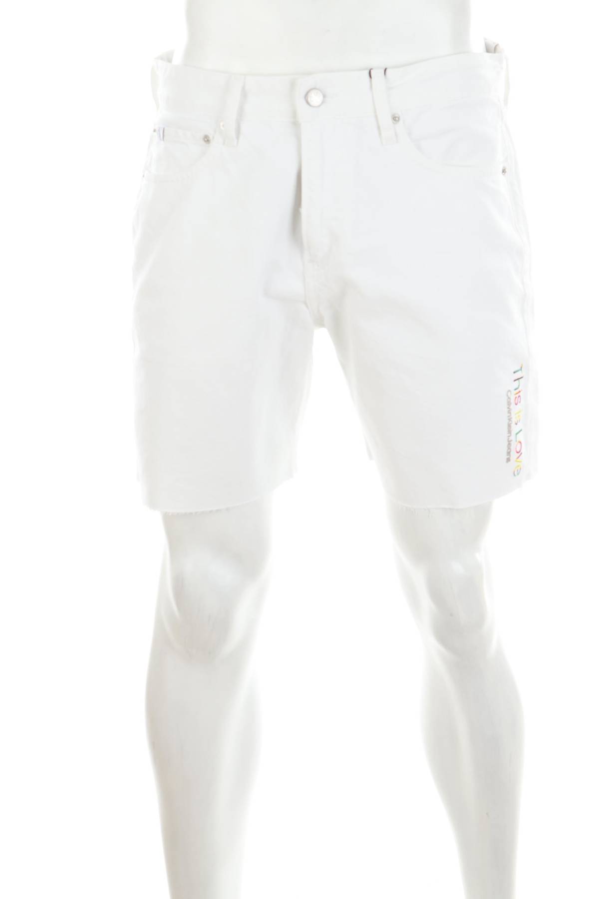 Мъжки къси дънки Calvin Klein Jeans1 - Contour.bg Мъжки къси дънки Calvin Klein Jeans1