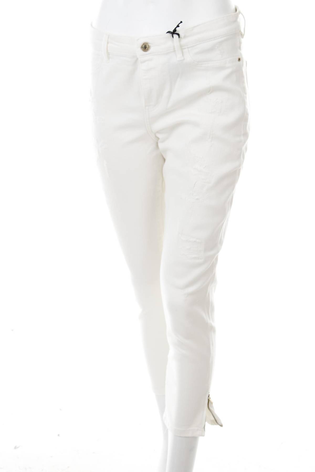 Дамски дънки Guess1 - Contour.bg Дамски дънки Guess1