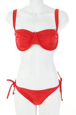 Бански костюм Hunkemoller1