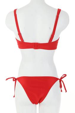 Бански костюм Hunkemoller2