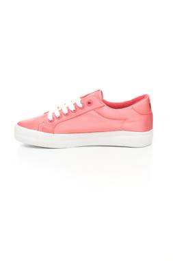 Sneakers Mtng2