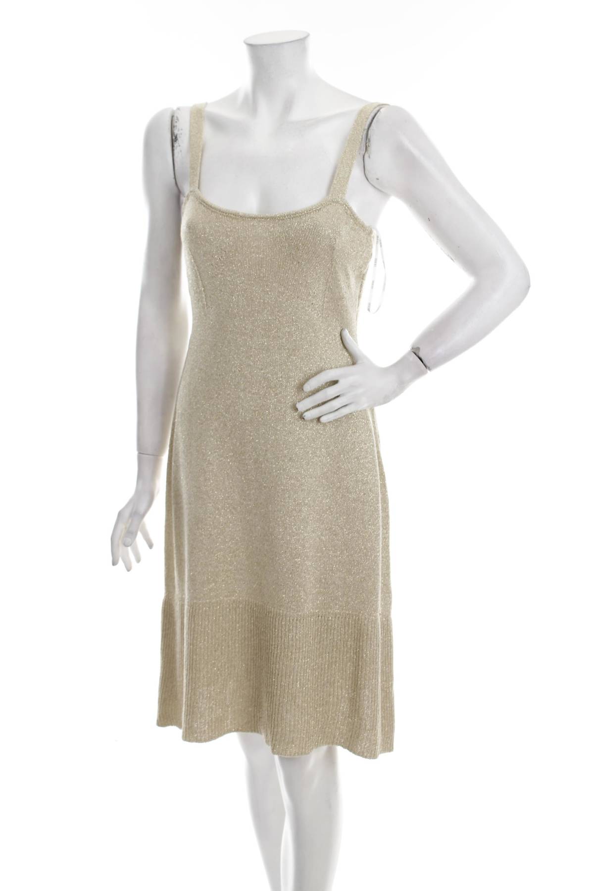 Φορέματα Guess1