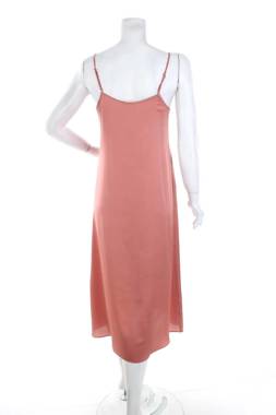 Рокля Vero Moda2