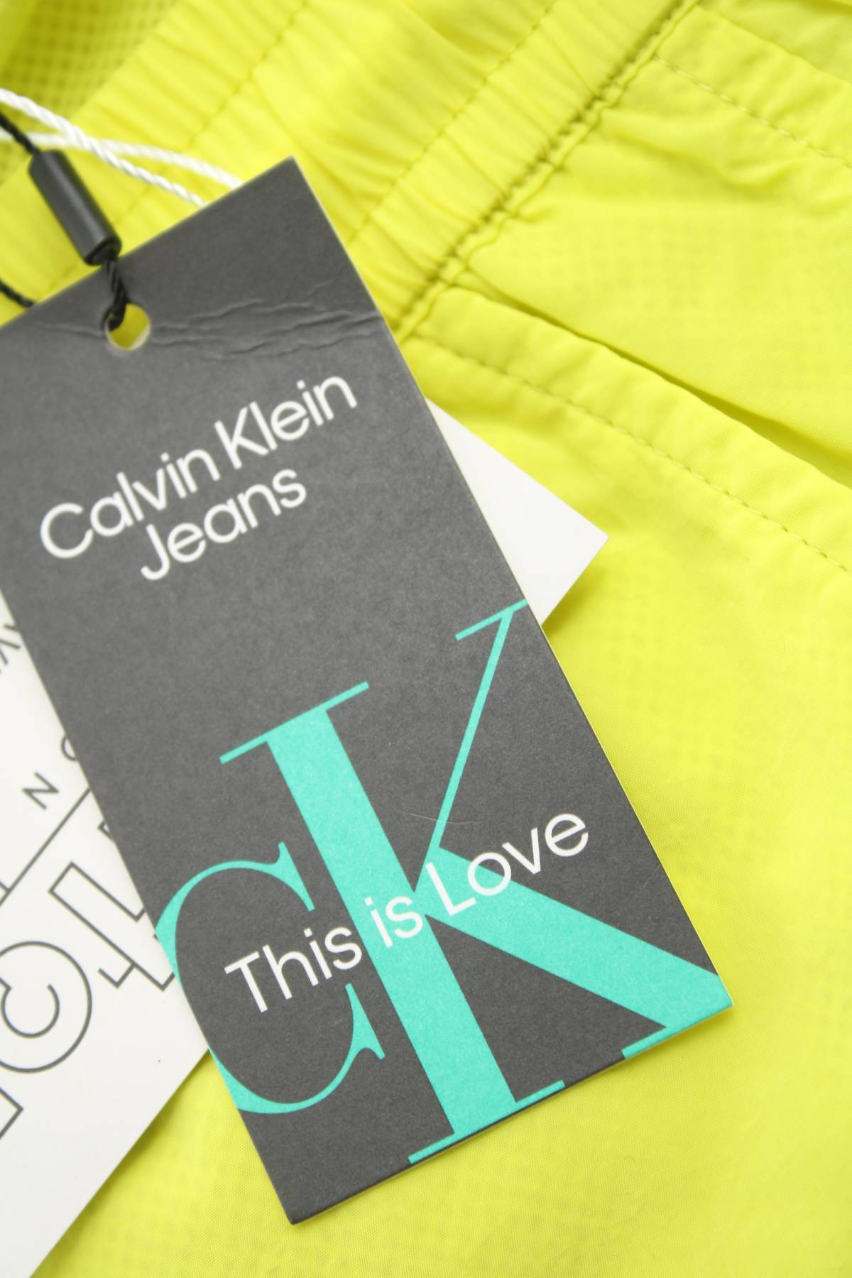 Дамски шорти Calvin Klein Jeans3 - Contour.bg Дамски шорти Calvin Klein Jeans3