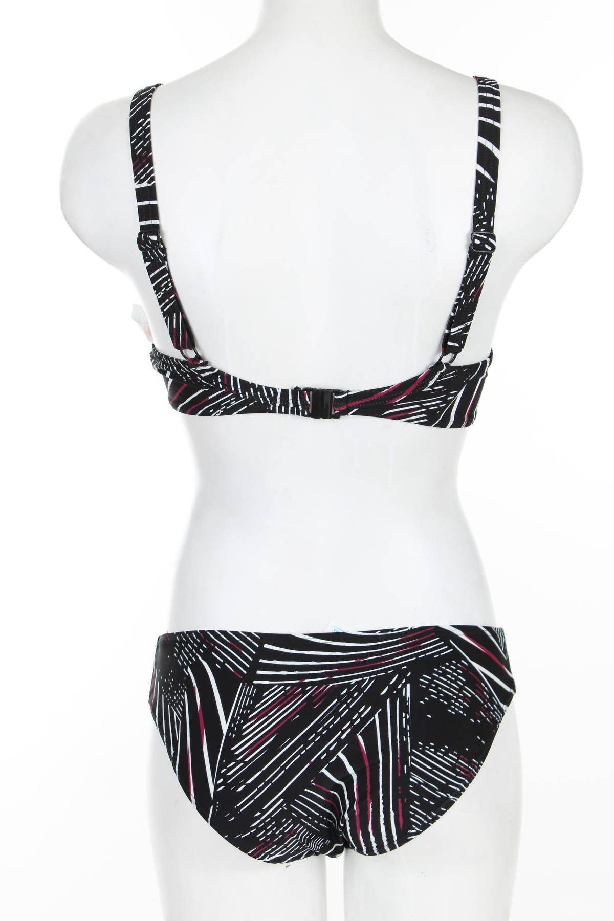 Бански костюм Naturana2