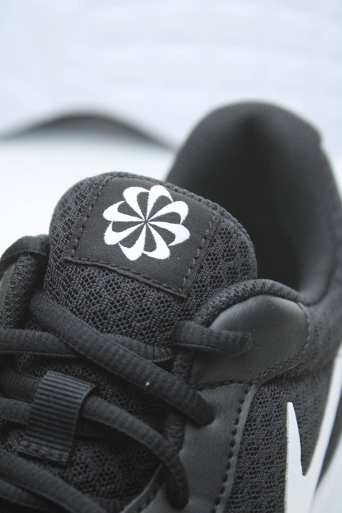 Маратонки Nike5