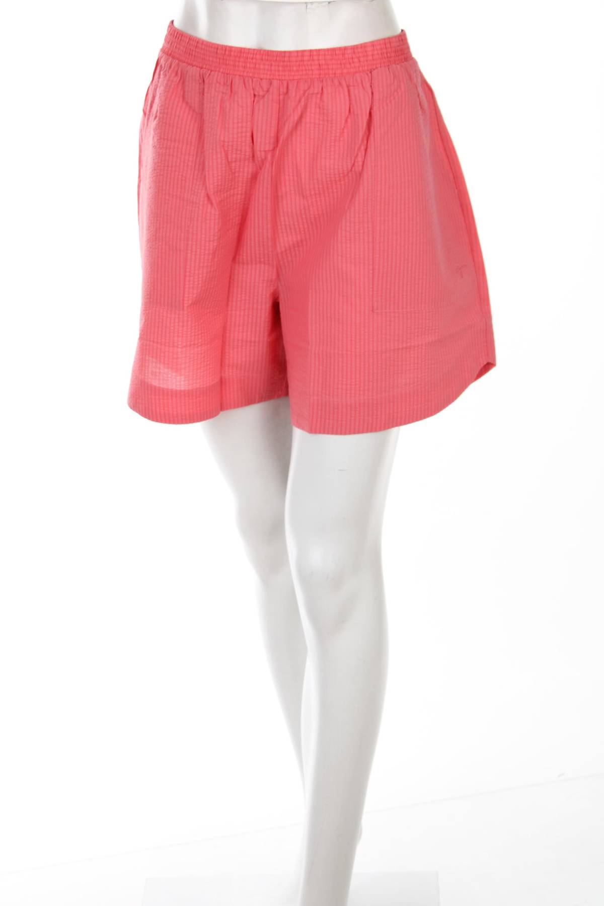 Γυναικείο σορτσάκι Triumph1