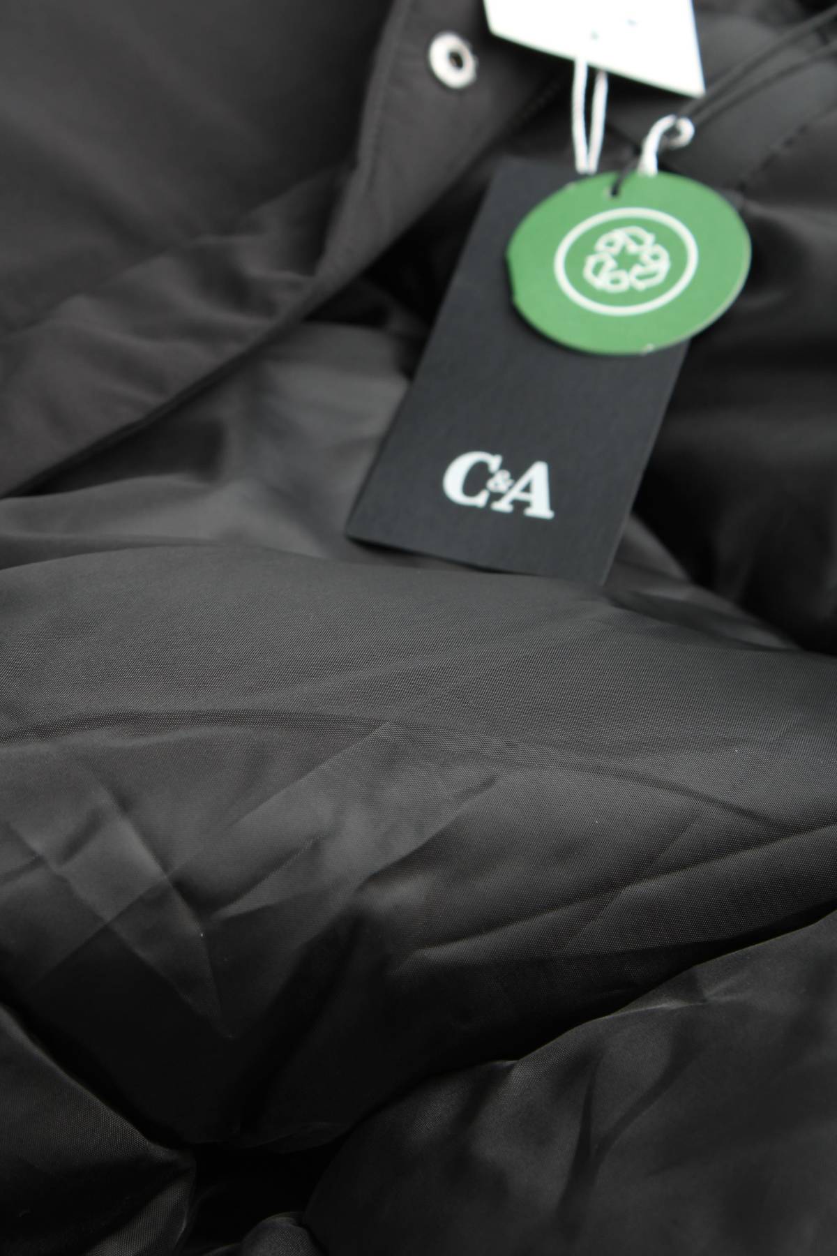 Γυναικείο μπουφάν C&A4