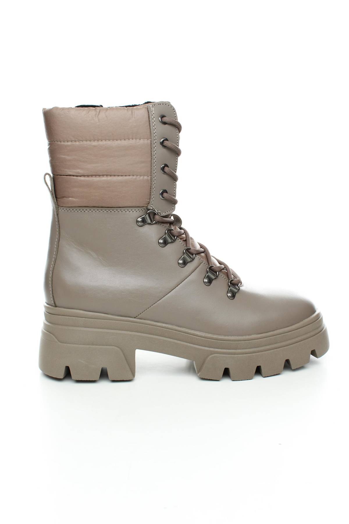 Дамски боти Tamaris1