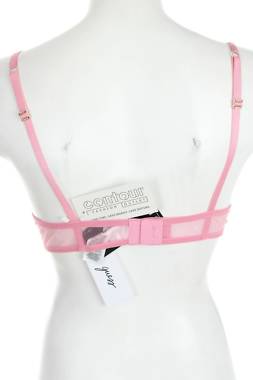 Σουτιέν Guess2