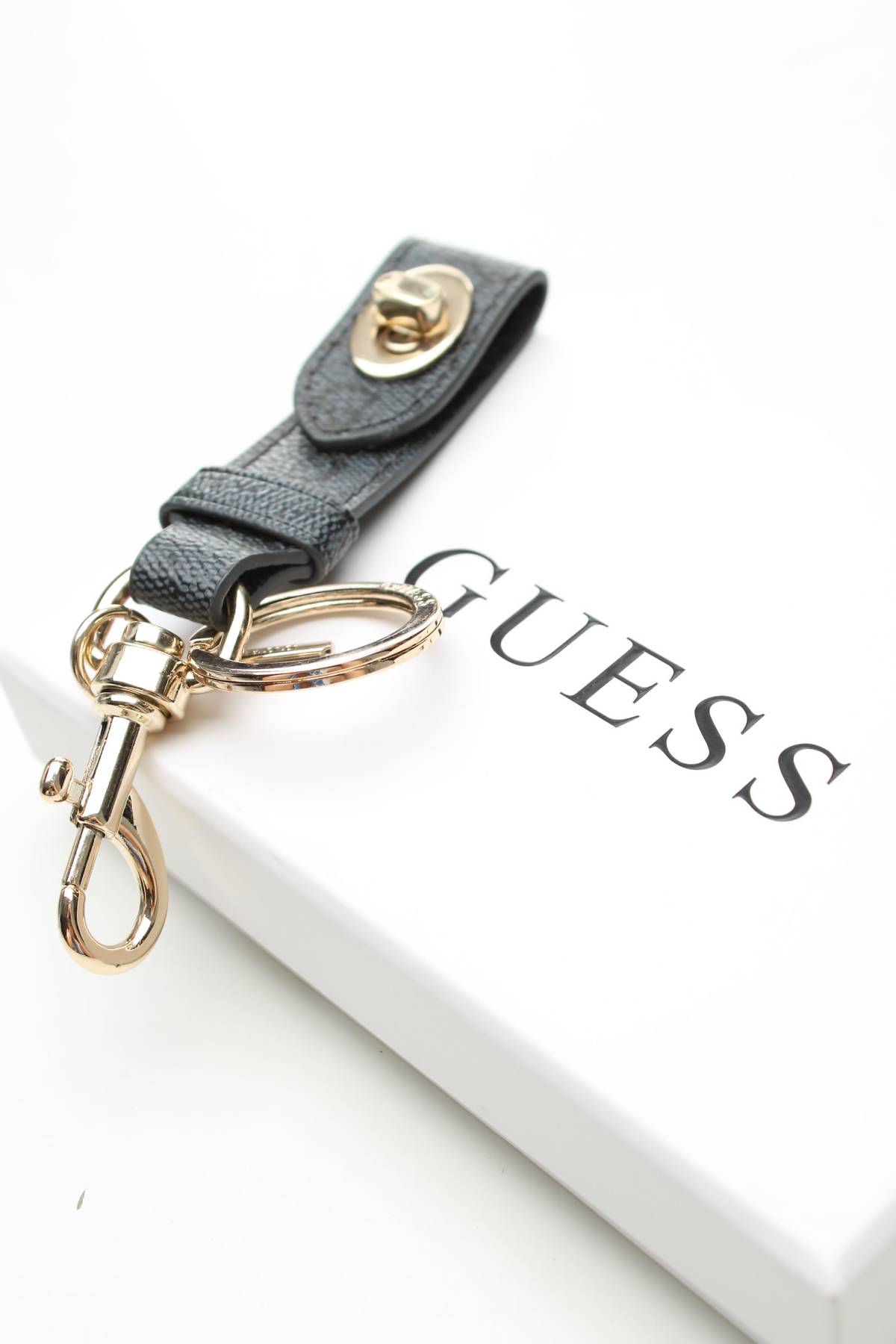 αξεσουάρ Guess3 - Contourshop.gr αξεσουάρ Guess3