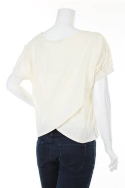 Домашно облекло Triumph2