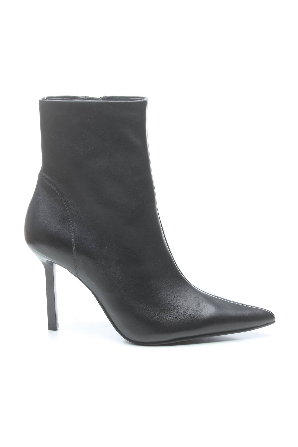 Дамски боти Steve Madden1