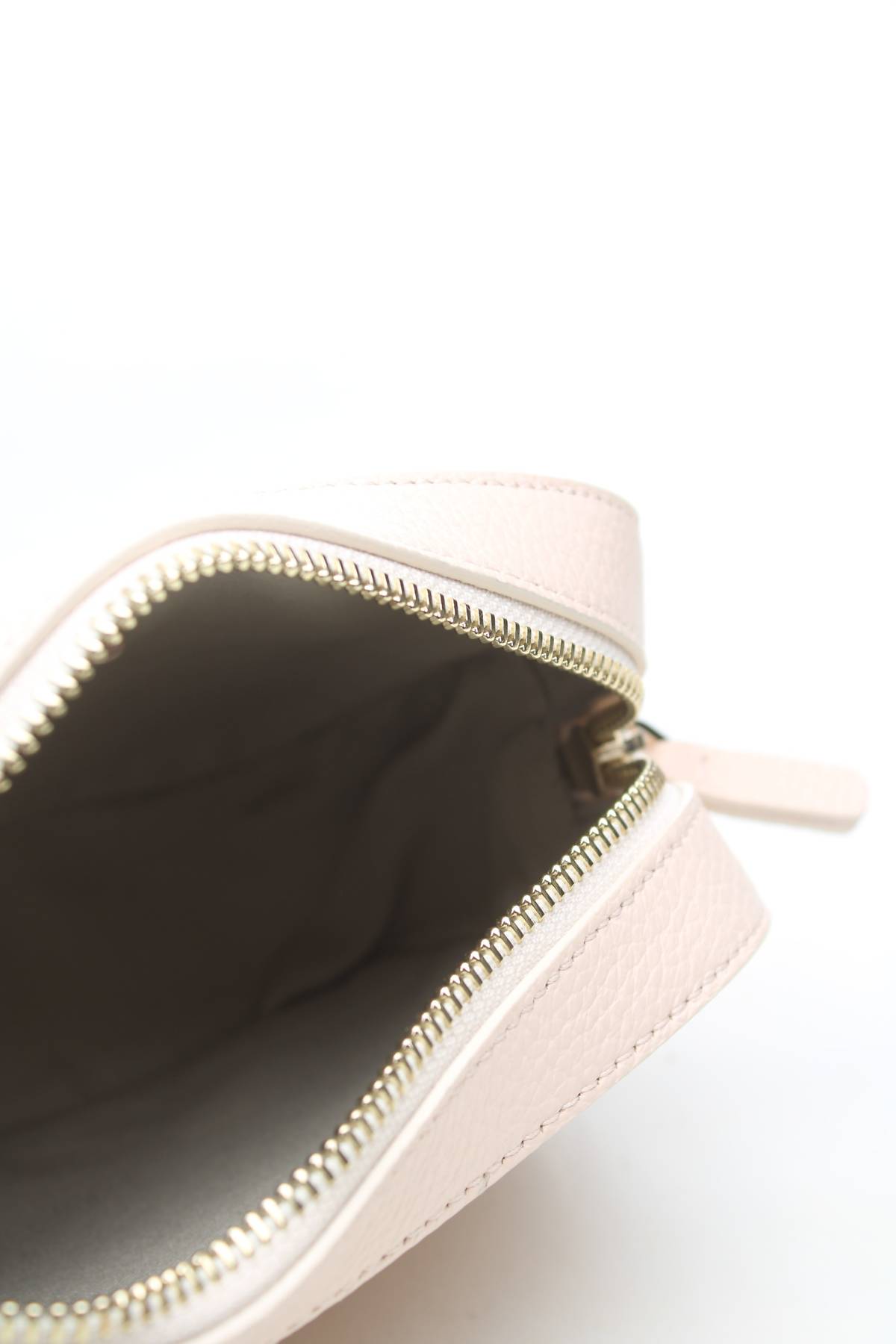 Дамска кожена чанта Coccinelle3