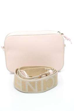 Дамска кожена чанта Coccinelle2