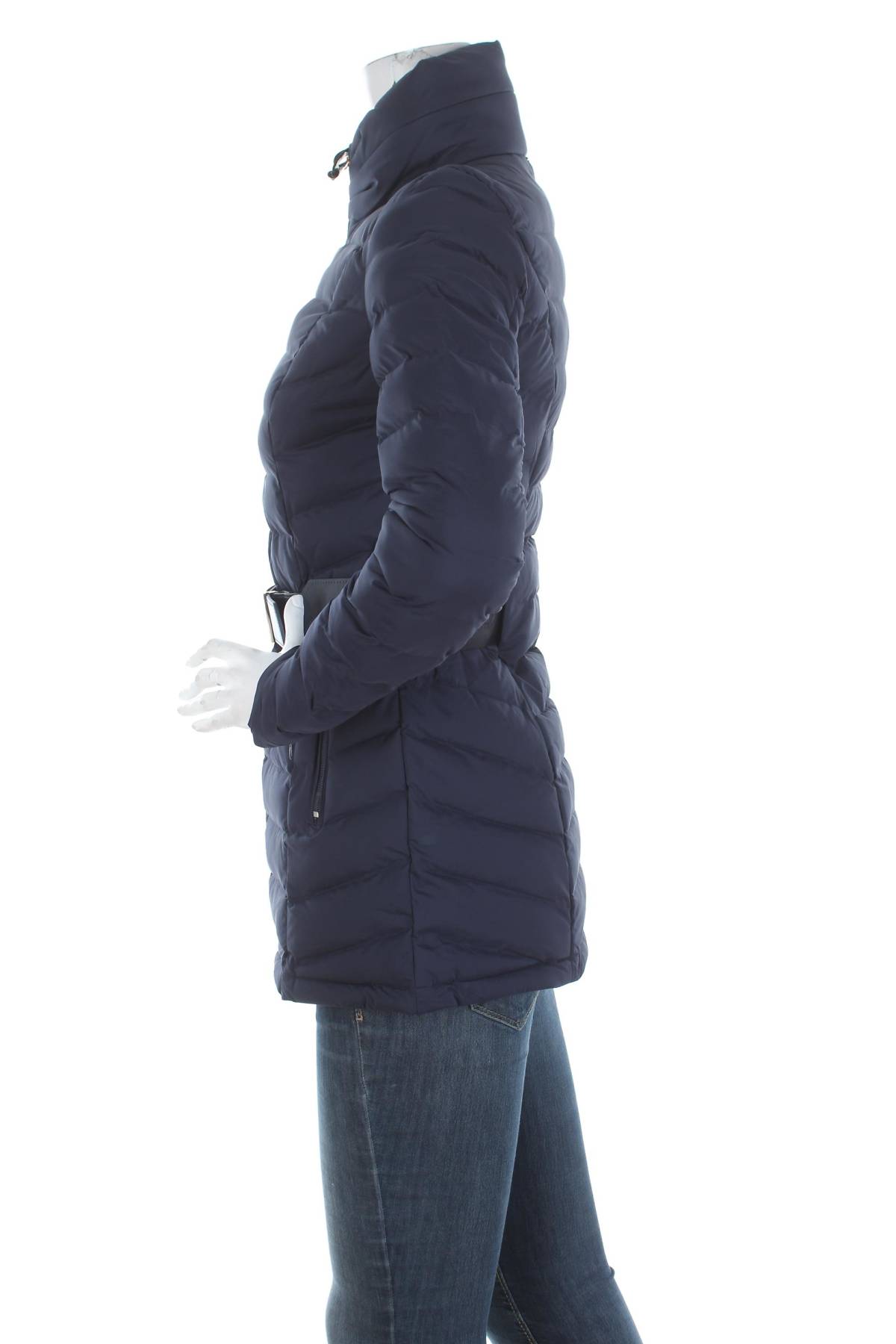 Дамско яке Guess3 - Contour.bg Дамско яке Guess3