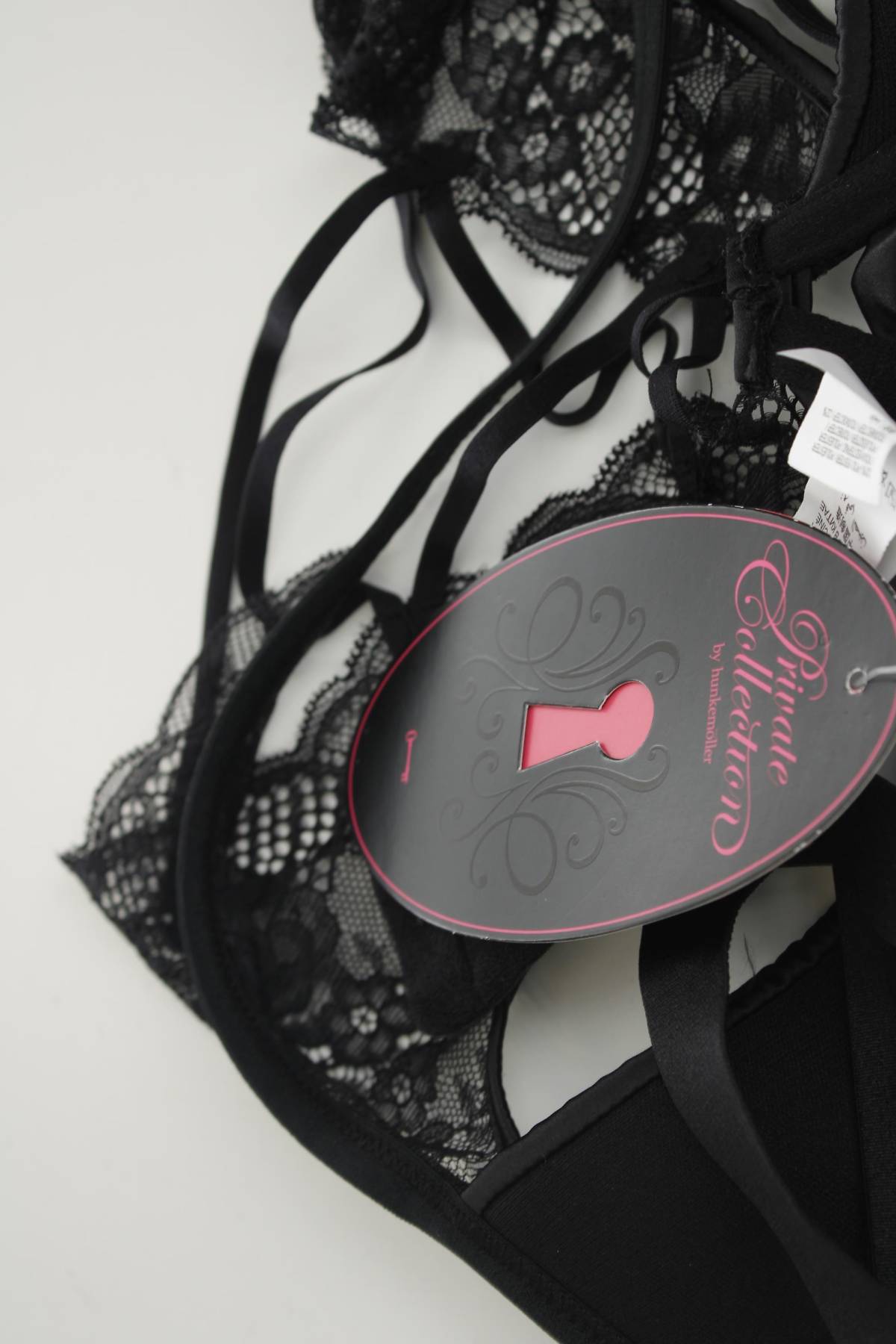 Ερωτικά εσώρουχα Hunkemoller3