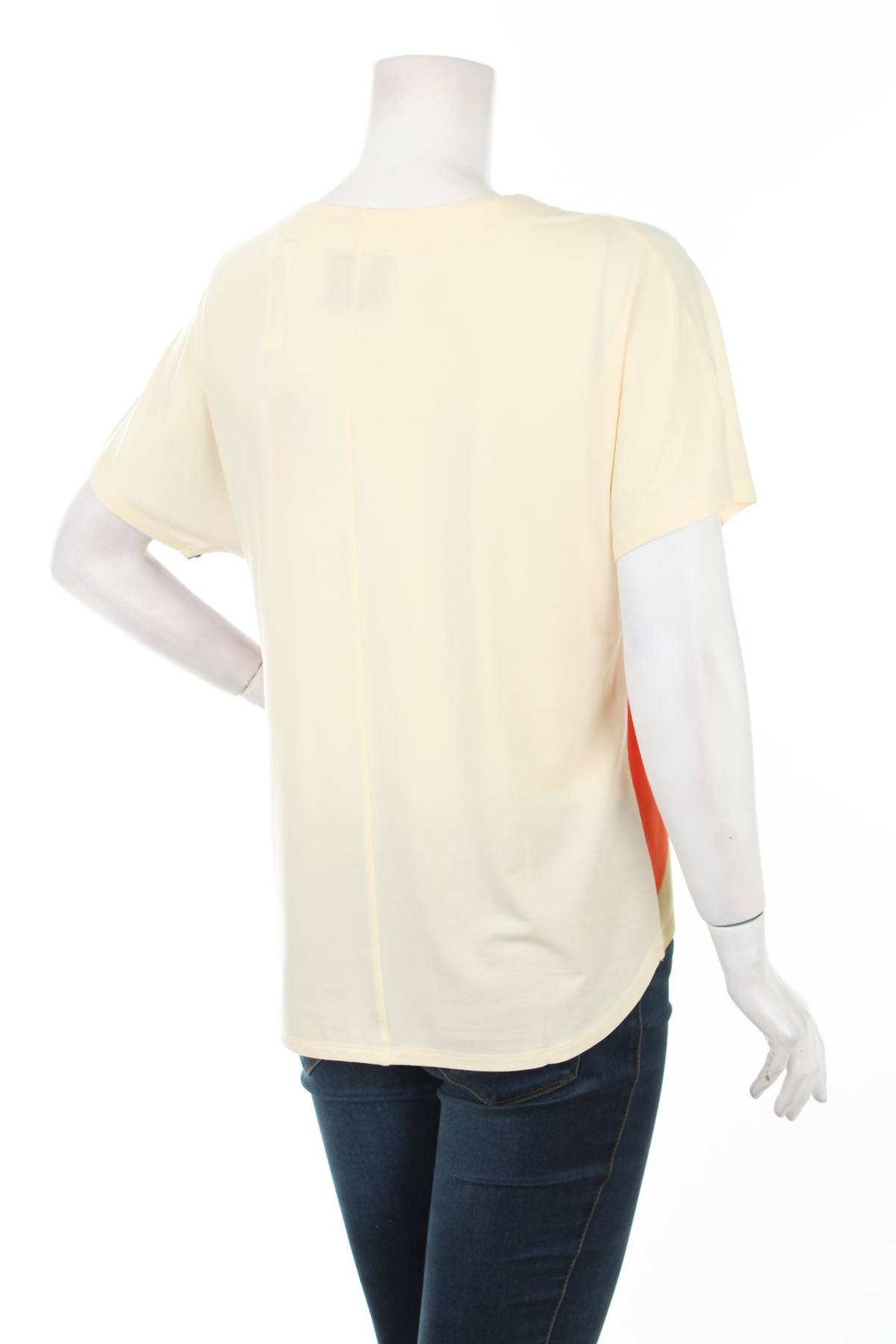 Ρούχα για το σπίτι Triumph x Wilde House2