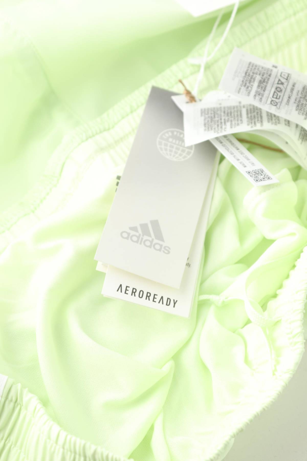 Дамски шорти Adidas3 - Contour.bg Дамски шорти Adidas3