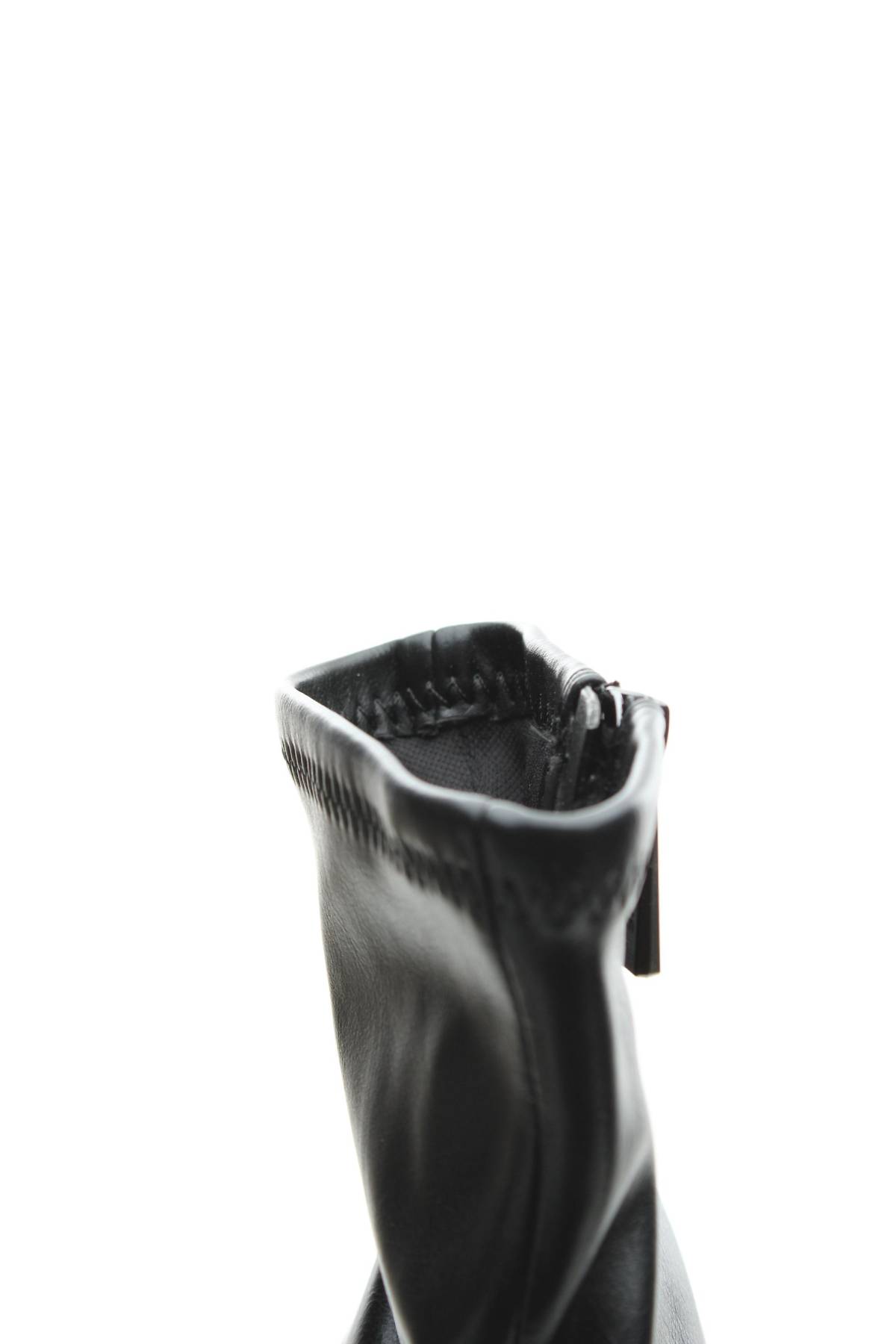 Дамски боти Steve Madden5