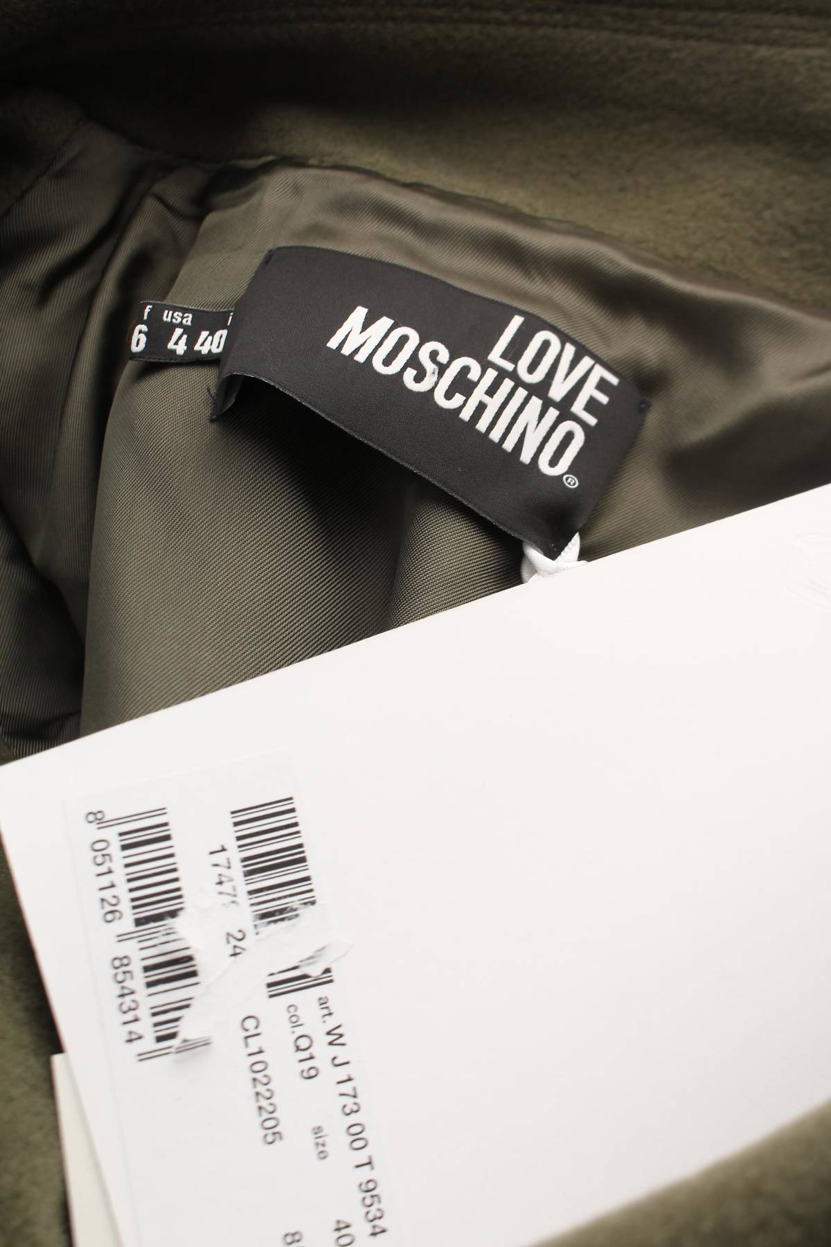 Γυναικείο παλτό Love Moschino4