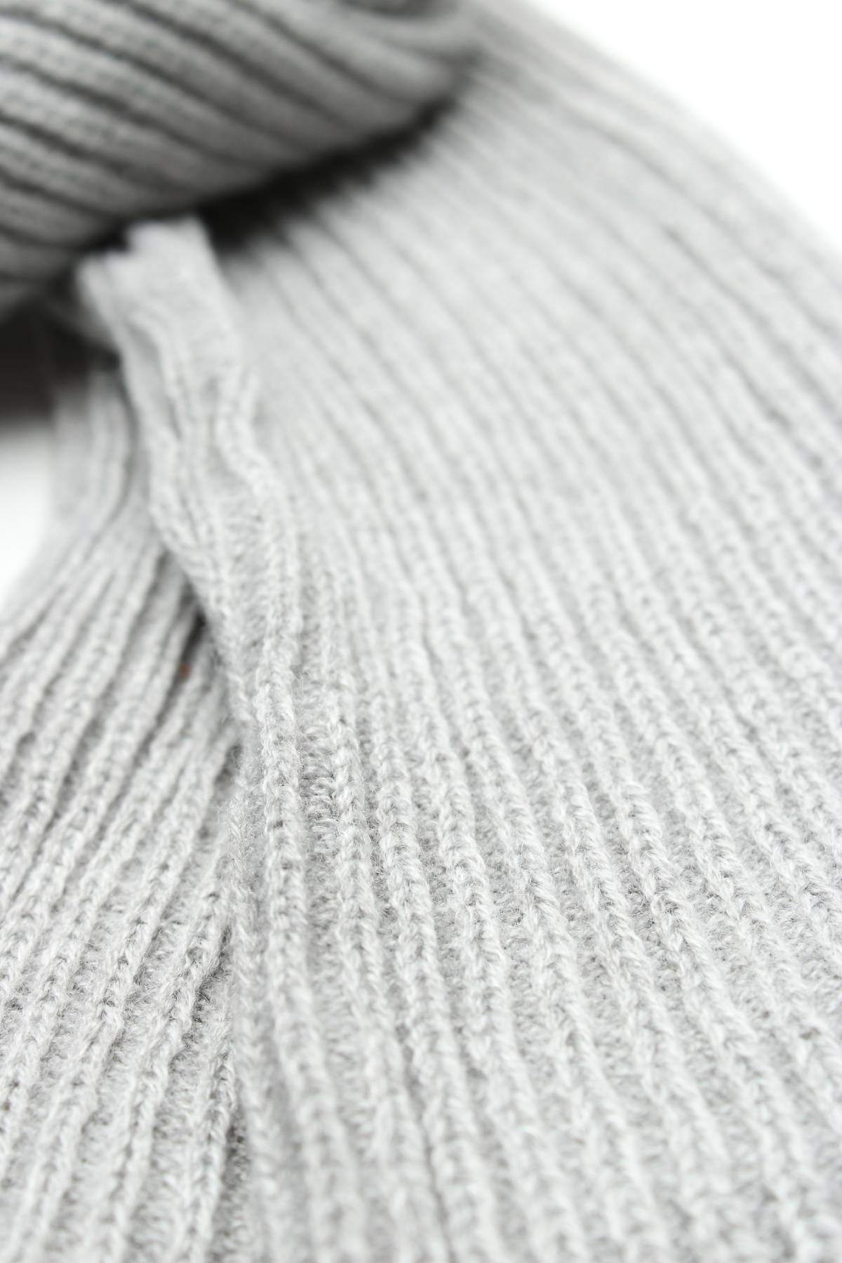 Φουλάρι Guess2