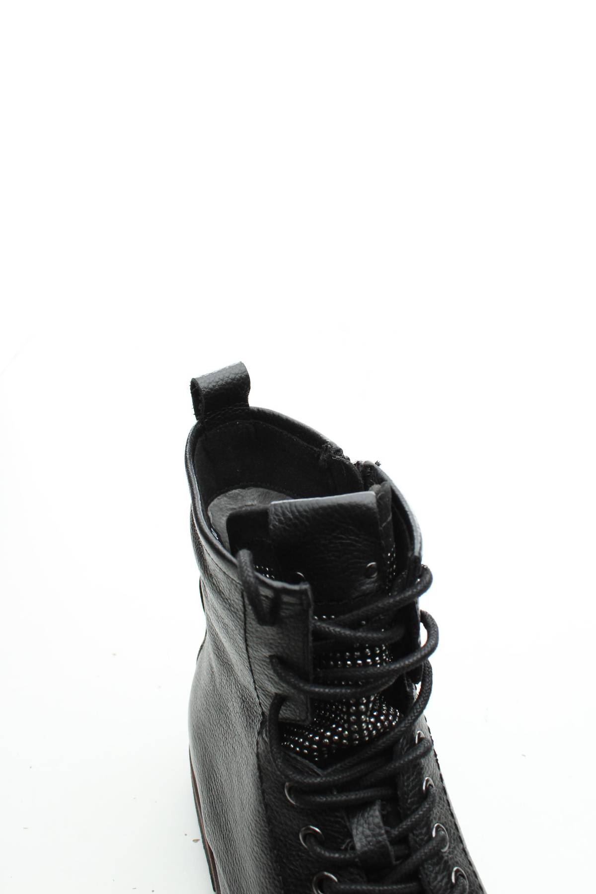 Дамски боти Caprice5