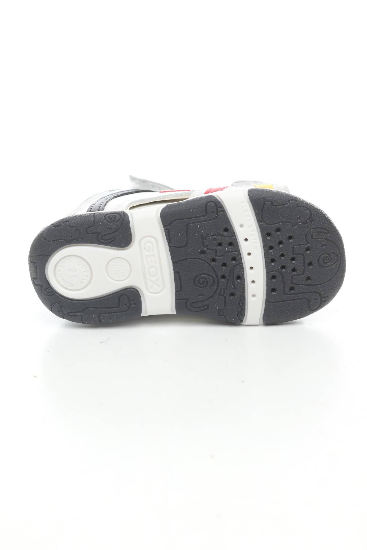 Детски сандали Geox4