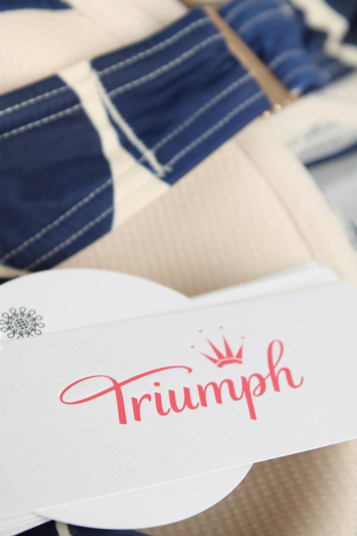 Бански горнище Triumph3