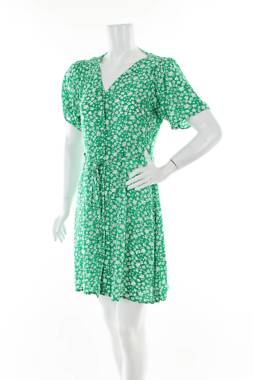 Φορέματα Only1