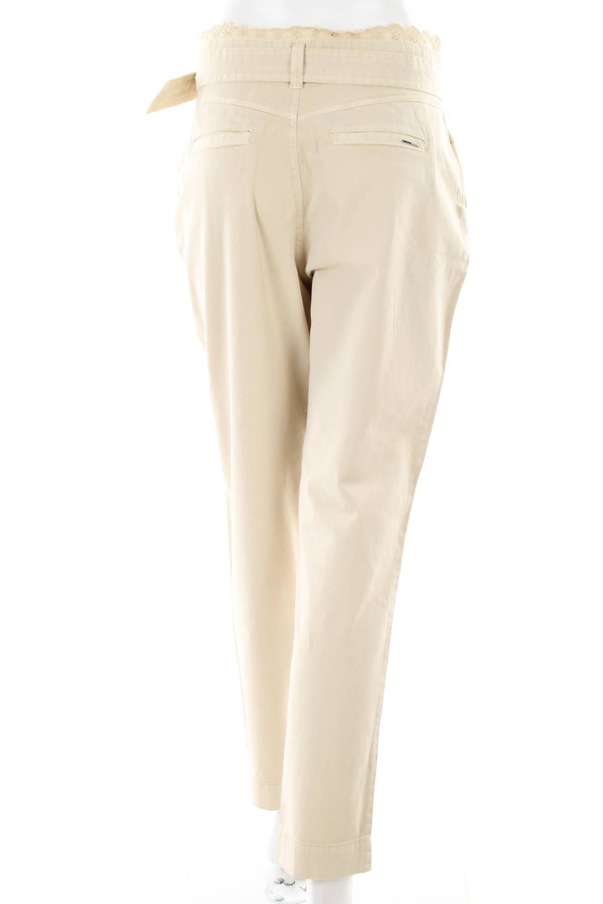 Дамски панталон Guess2