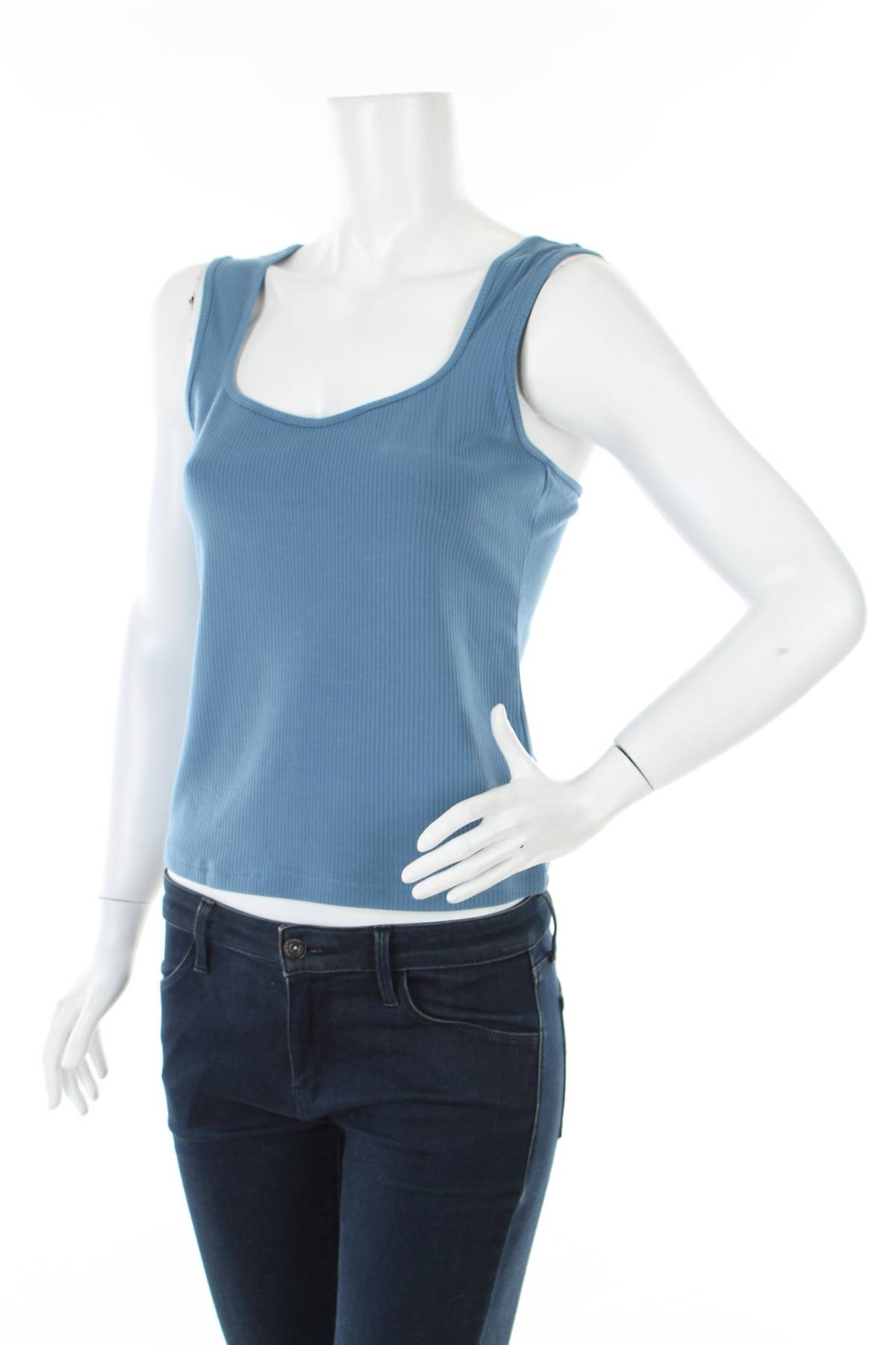 Домашно облекло Triumph1