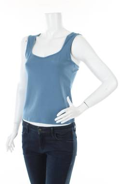 Домашно облекло Triumph1