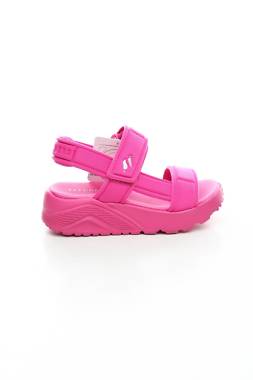 Детски сандали Skechers1