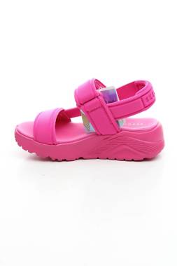 Детски сандали Skechers2