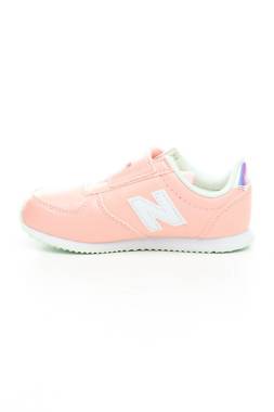 Παιδικά αθλήτικα παπούτσια New Balance2
