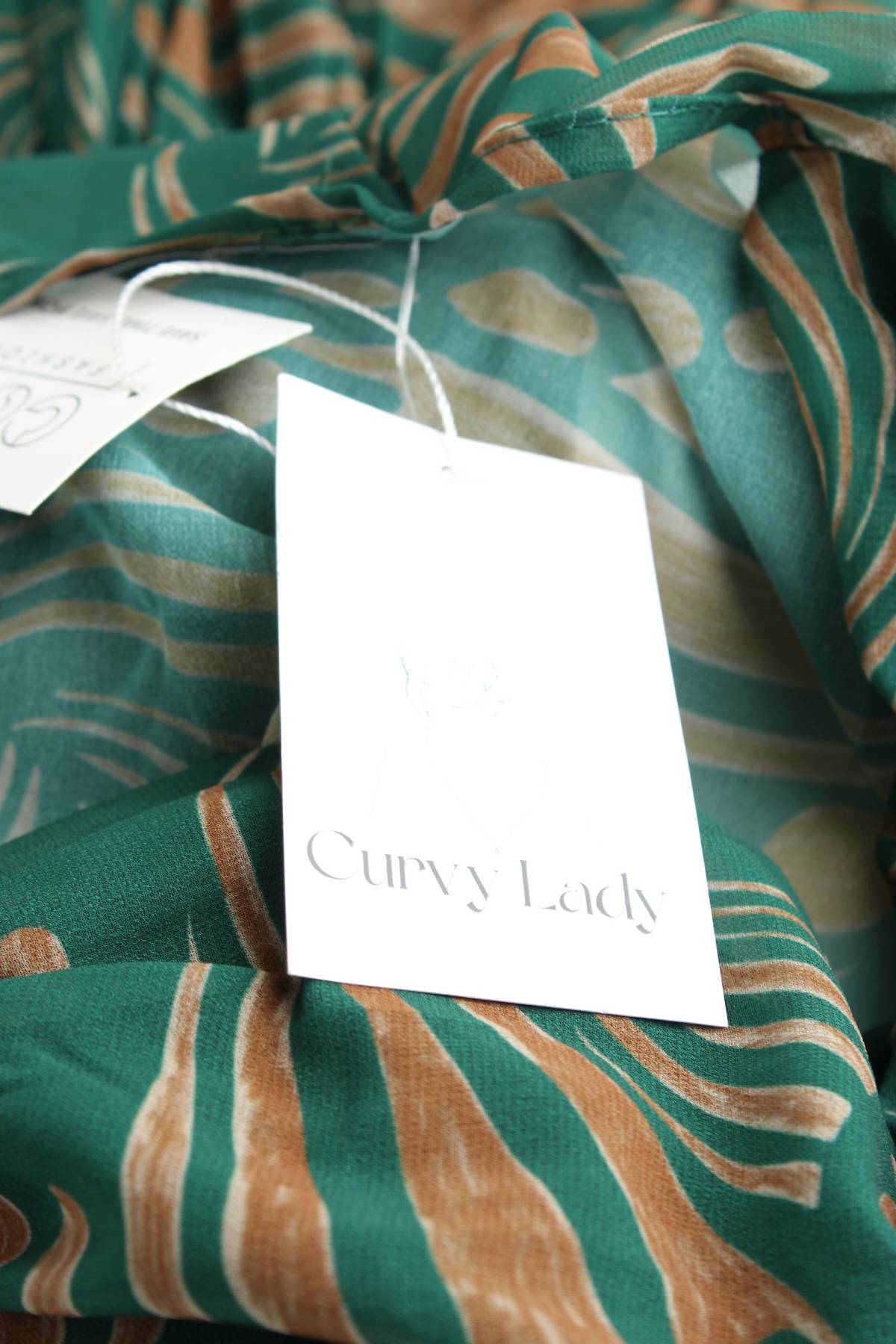 Рокля Curvy Lady3