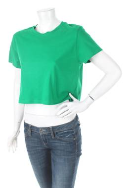 Γυναικείο t-shirt Stradivarius1 - Contourshop.gr Γυναικείο t-shirt Stradivarius1