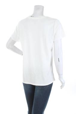 Γυναικείο t-shirt Guess2