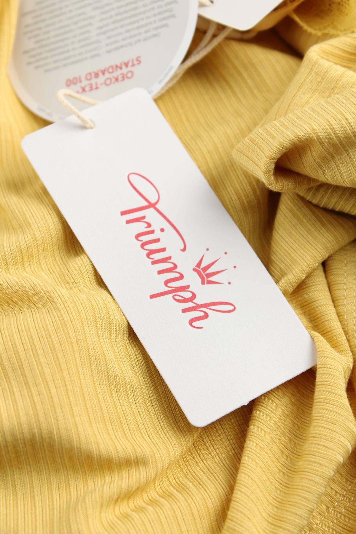 Домашно облекло Triumph3