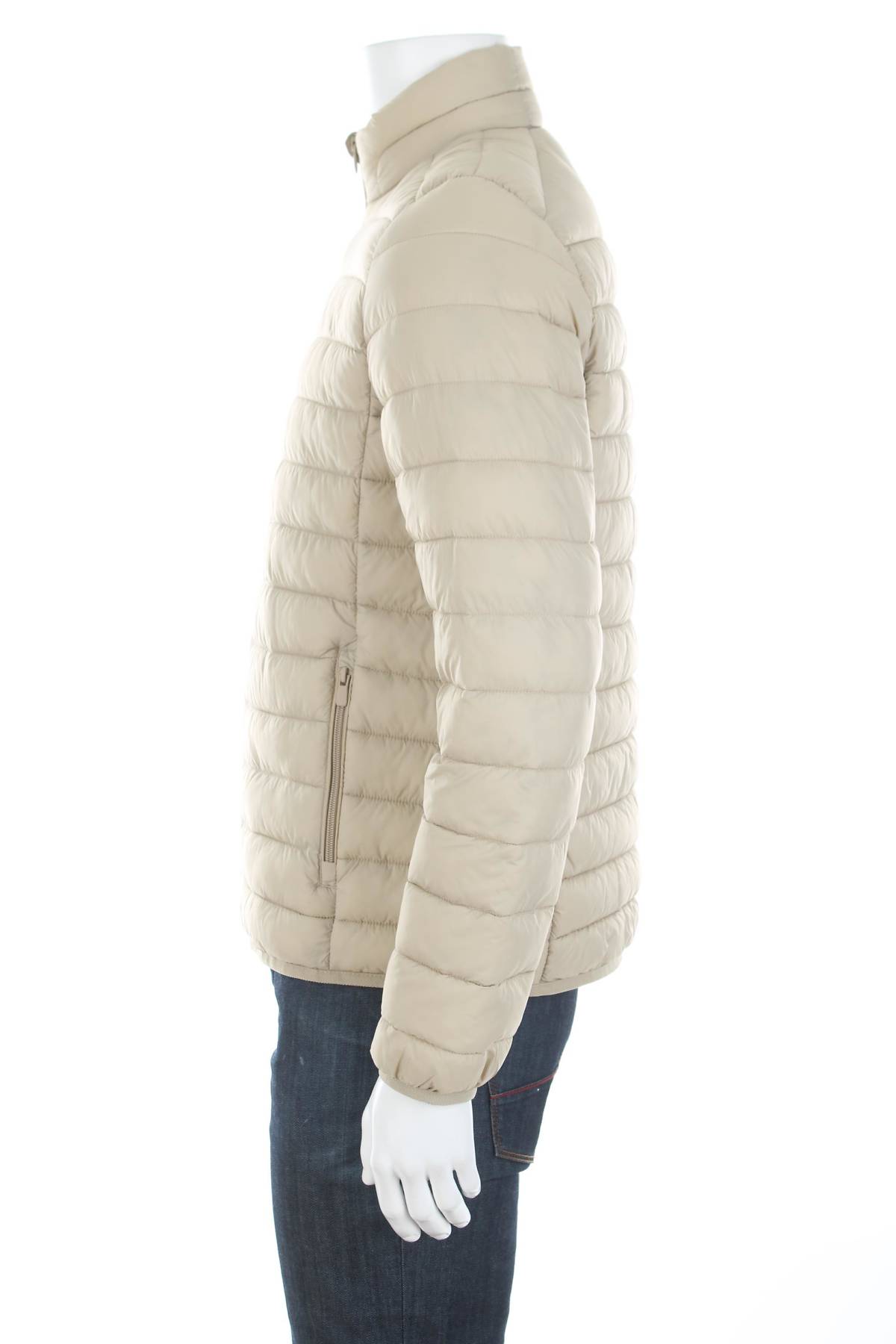 Преходно яке C&A3