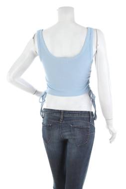 Γυναικείο αμάνικο Pamela x NA-KD2 - Contourshop.gr Γυναικείο αμάνικο Pamela x NA-KD2