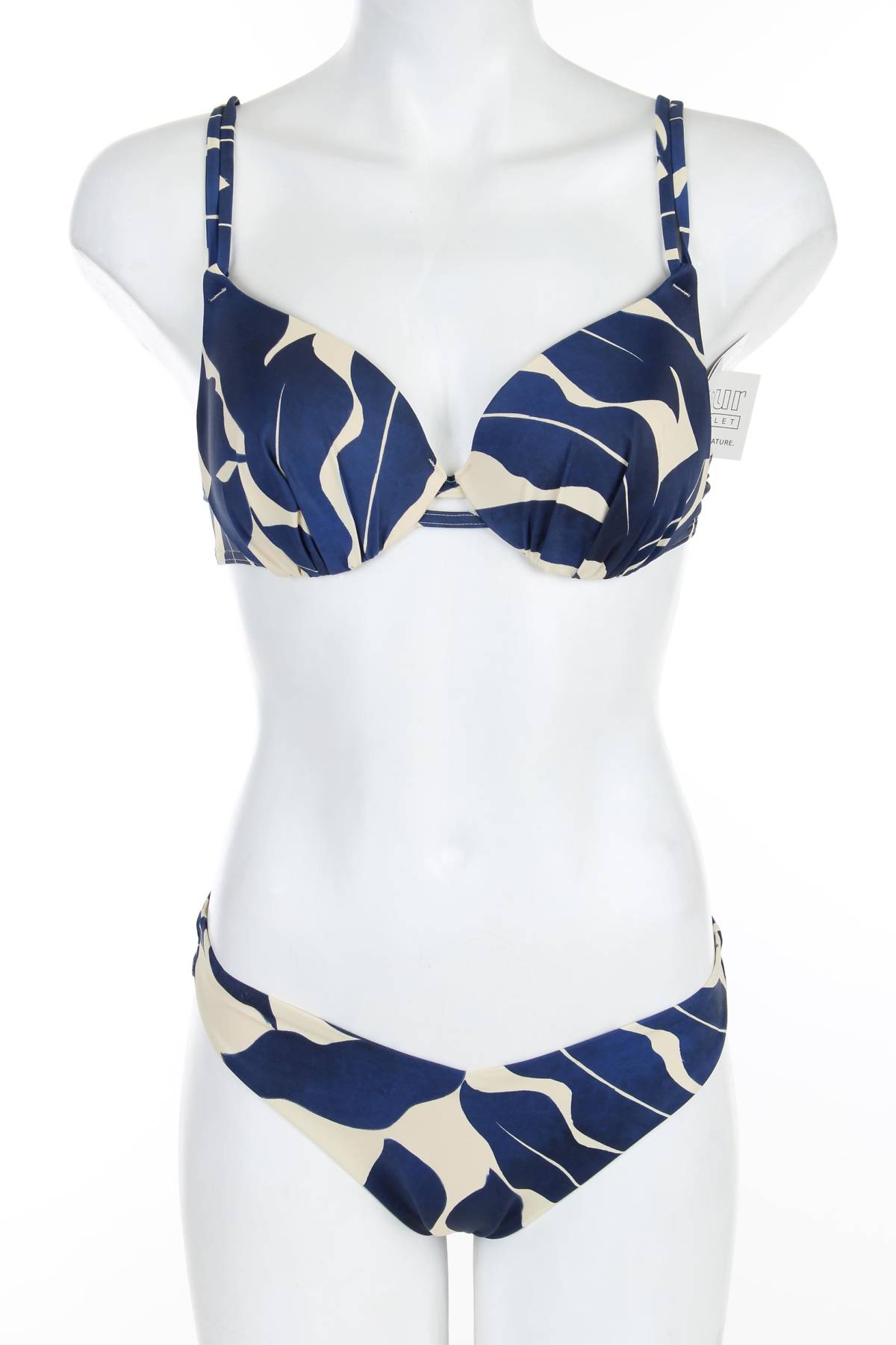 Бански костюм Triumph1