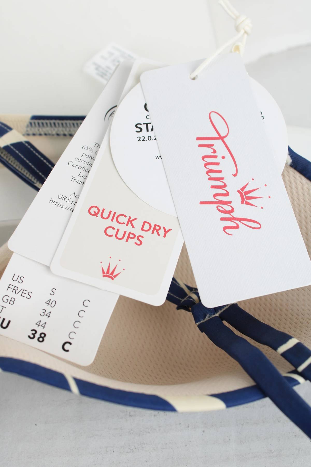 Бански костюм Triumph3