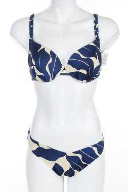 Бански костюм Triumph1