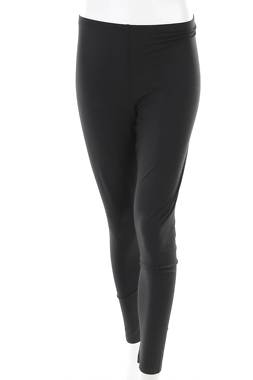 Домашно облекло Tommy Hilfiger1